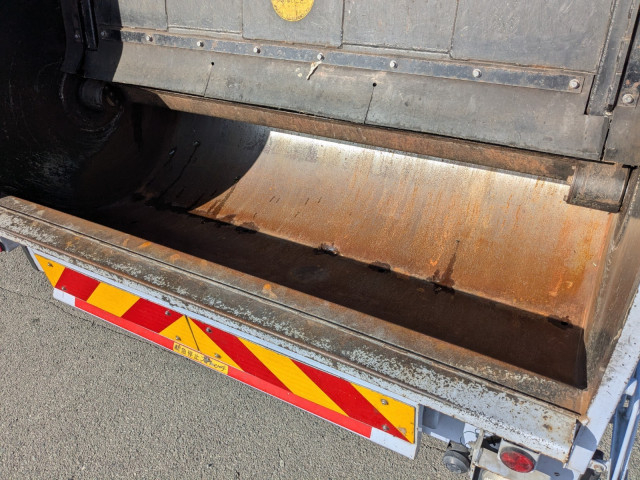 日野 デュトロ 小型 塵芥車（プレス式） TKG-XZU700M(100164) 10枚目