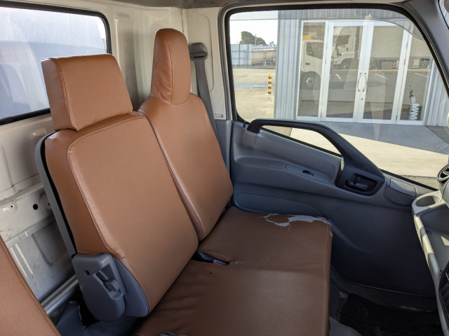 日野 デュトロ 小型 塵芥車（プレス式） TKG-XZU700M(100164) 33枚目