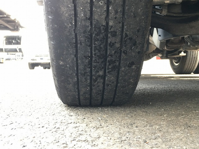 いすゞ エルフ 小型 平ボディ TRG-NKR85A(100165) 32枚目