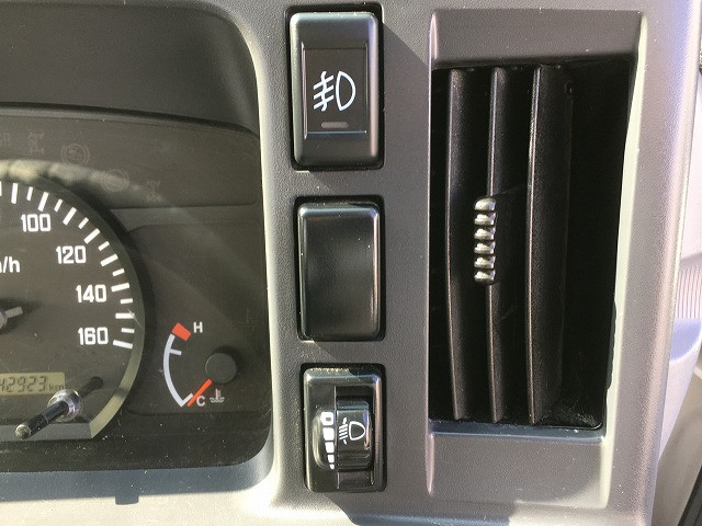 いすゞ エルフ 小型 平ボディ TRG-NKR85A(100165) 41枚目