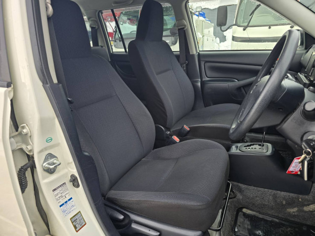 トヨタ プロボックス 大型 Translation missing: ja.item.body_keijou_enum.body_keijou_light_van DBE-NCP165V(100169) 17枚目