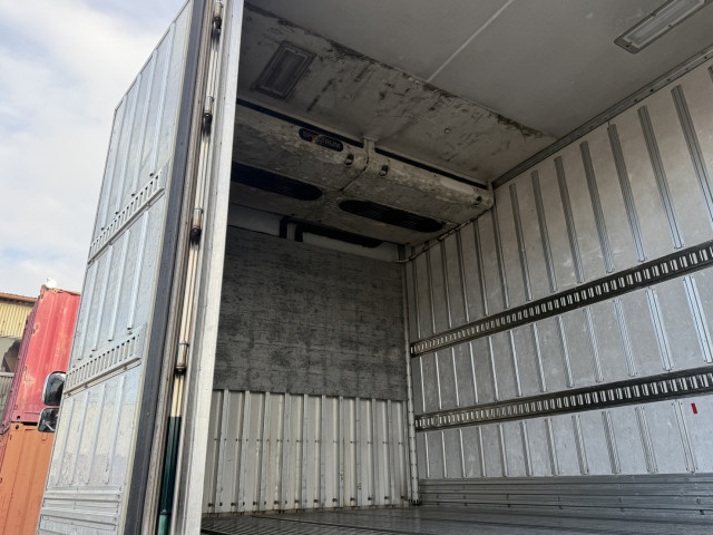 日野 プロフィア 大型 冷蔵冷凍バン QPG-FR1EZEG(100170) 10枚目