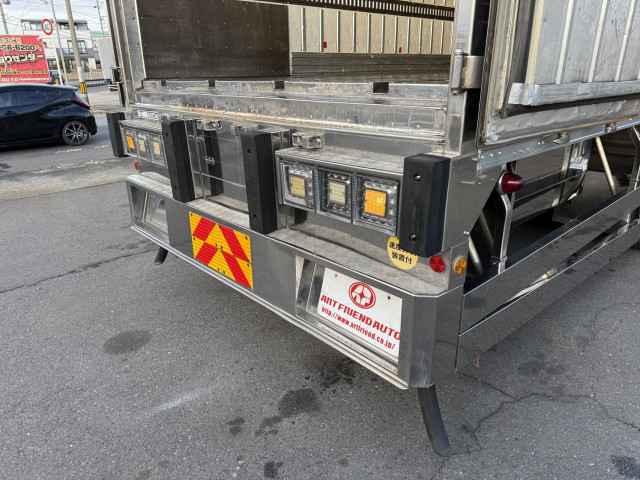 日野 プロフィア 大型 冷蔵冷凍バン QPG-FR1EZEG(100170) 18枚目