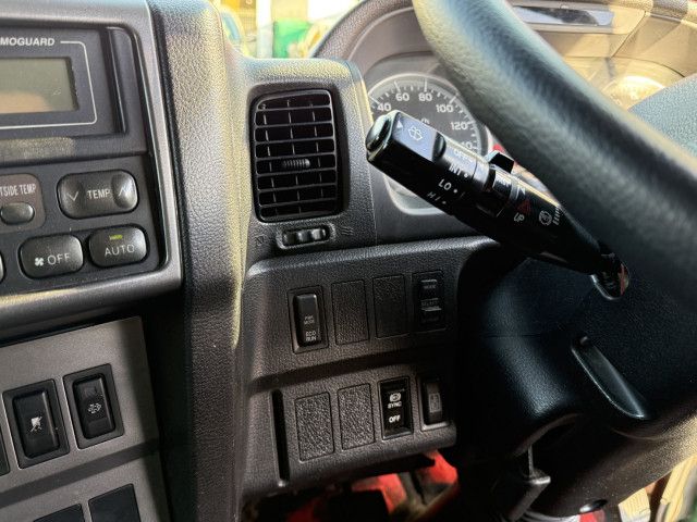 日野 プロフィア 大型 冷蔵冷凍バン QPG-FR1EZEG(100170) 24枚目