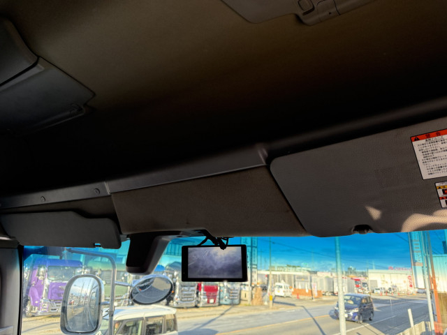 日野 プロフィア 大型 冷蔵冷凍バン QPG-FR1EZEG(100170) 28枚目