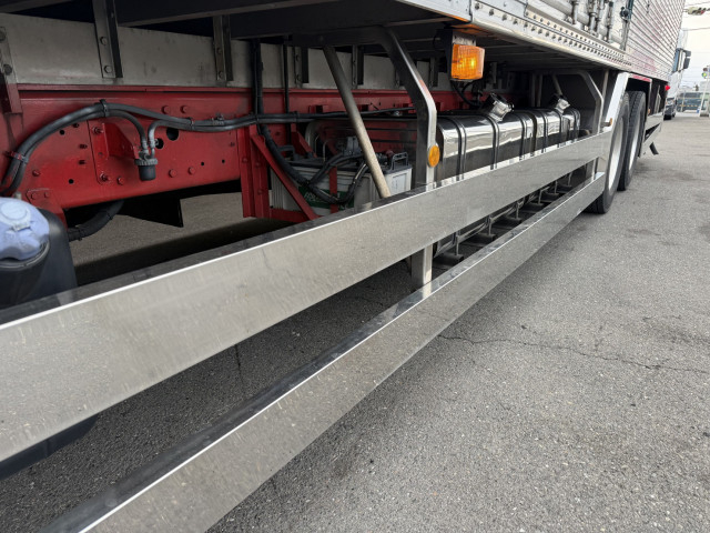 日野 プロフィア 大型 冷蔵冷凍バン QPG-FR1EZEG(100170) 32枚目