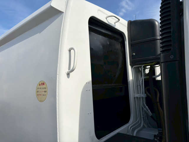 三菱ふそう キャンター 小型 塵芥車（プレス式） TKG-FEB90(100171) 25枚目