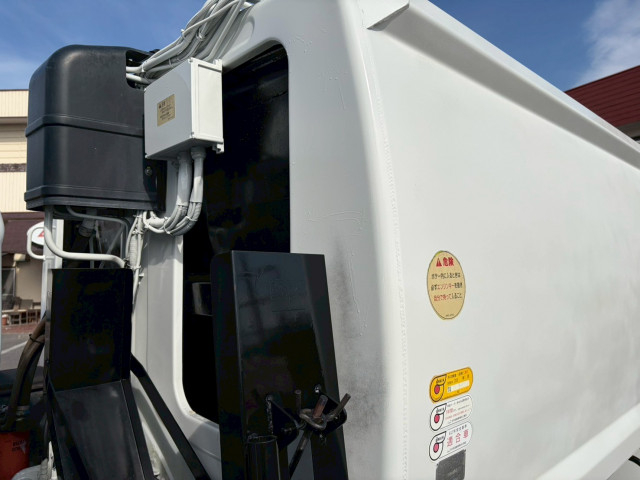 三菱ふそう キャンター 小型 塵芥車（プレス式） TKG-FEB90(100171) 34枚目