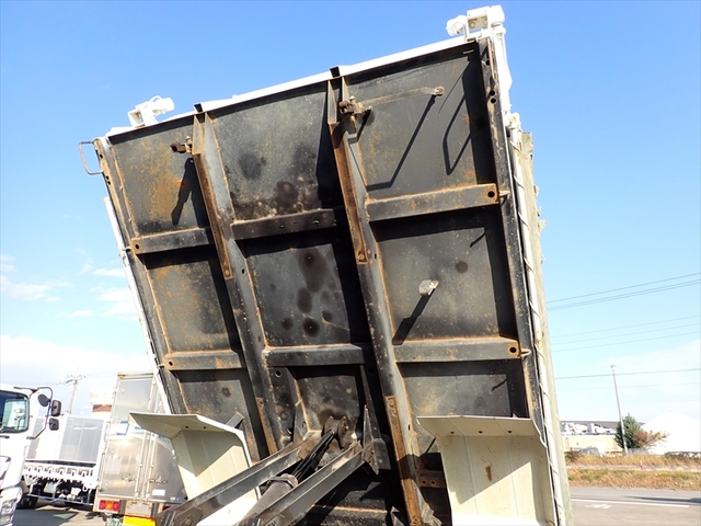 いすゞ フォワード 中型 土砂ダンプ 2RG-FRR90S1(100198) 12枚目