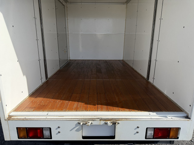 いすゞ エルフ 小型 バン TRG-NLR85N(100223) 11枚目