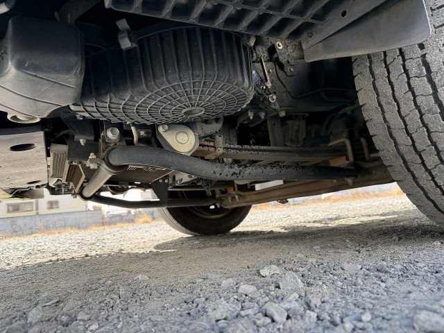 いすゞ エルフ 小型 バン TRG-NLR85N(100223) 23枚目