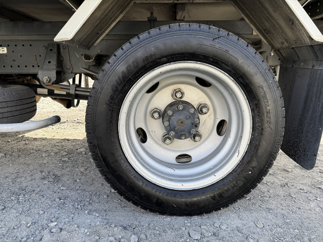 いすゞ エルフ 小型 バン TRG-NLR85N(100223) 36枚目