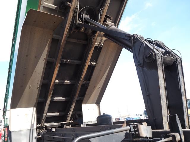 Isuzu giga Large Soil dump *********(100230) 17枚目