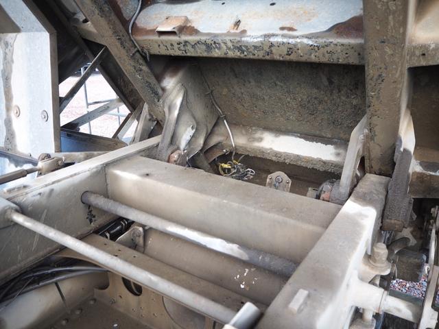 UDトラックス（日産） クオン 大型 土砂ダンプ *********(100229) 49枚目