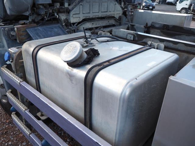 UDトラックス（日産） クオン 大型 土砂ダンプ *********(100229) 51枚目