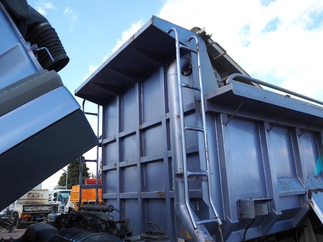 UDトラックス（日産） クオン 大型 土砂ダンプ *********(100229) 60枚目