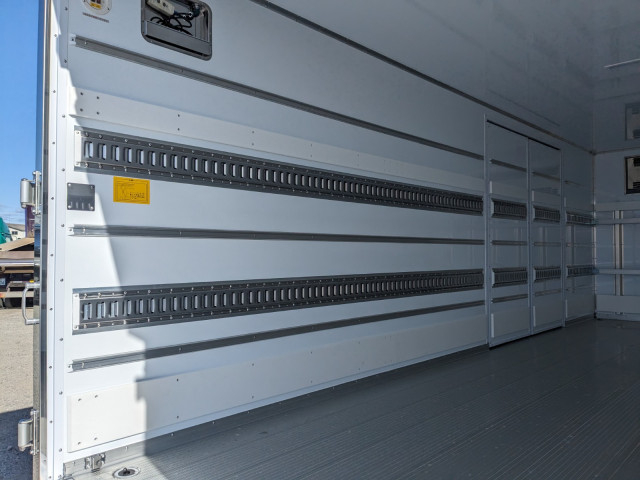 三菱ふそう ファイター 中型 冷蔵冷凍バン 2KG-FK65F(100231) 21枚目