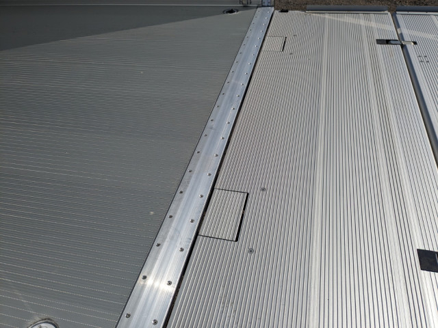 三菱ふそう ファイター 中型 冷蔵冷凍バン 2KG-FK65F(100232) 11枚目