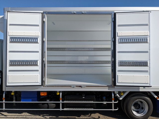 三菱ふそう ファイター 中型 冷蔵冷凍バン 2KG-FK65F(100231) 30枚目