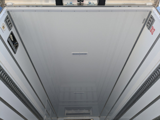 三菱ふそう ファイター 中型 冷蔵冷凍バン 2KG-FK65F(100232) 15枚目