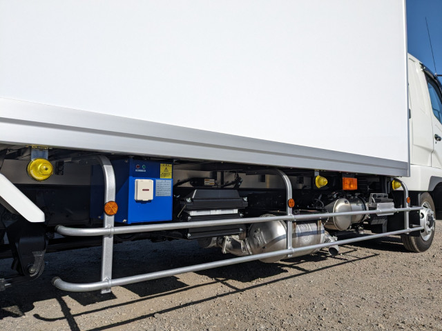 三菱ふそう ファイター 中型 冷蔵冷凍バン 2KG-FK65F(100231) 37枚目