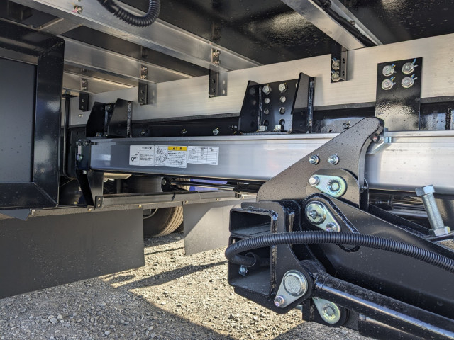 三菱ふそう ファイター 中型 冷蔵冷凍バン 2KG-FK65F(100232) 27枚目