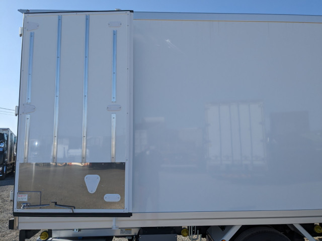 三菱ふそう ファイター 中型 冷蔵冷凍バン 2KG-FK65F(100232) 31枚目