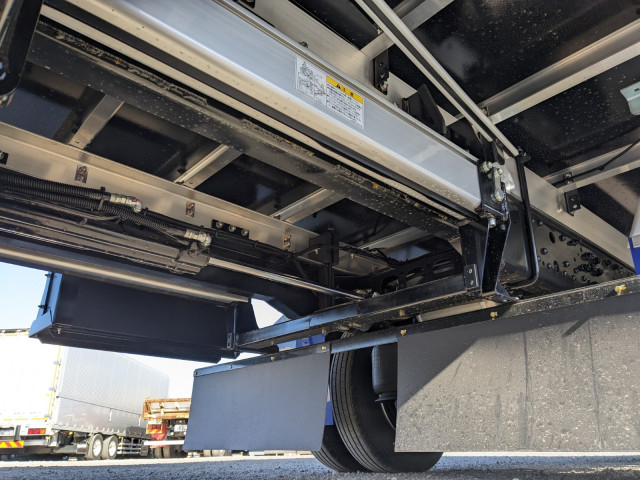 三菱ふそう ファイター 中型 冷蔵冷凍バン 2KG-FK65F(100232) 34枚目