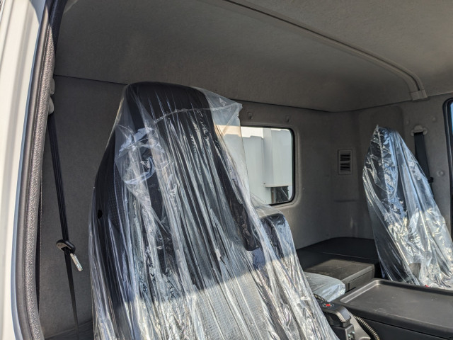 三菱ふそう ファイター 中型 冷蔵冷凍バン 2KG-FK65F(100232) 41枚目