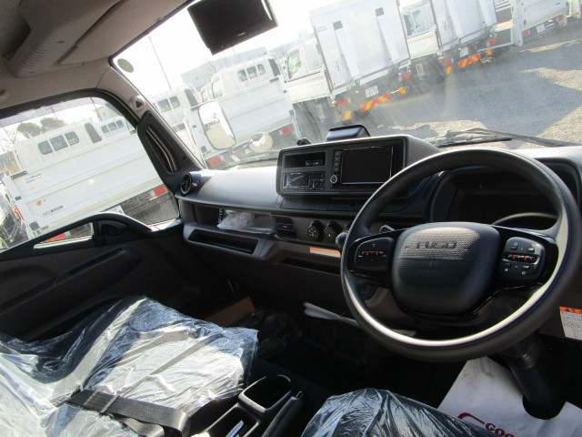 三菱ふそう キャンター 小型 冷蔵冷凍バン 2RG-FEB80(100234) 11枚目