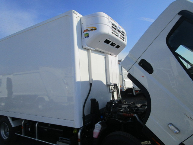 三菱ふそう キャンター 小型 冷蔵冷凍バン 2RG-FEB80(100234) 31枚目