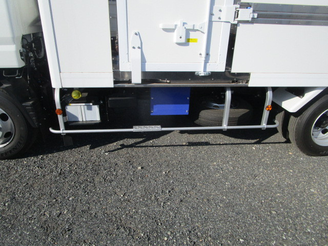 三菱ふそう キャンター 小型 冷蔵冷凍バン 2RG-FEB80(100234) 32枚目