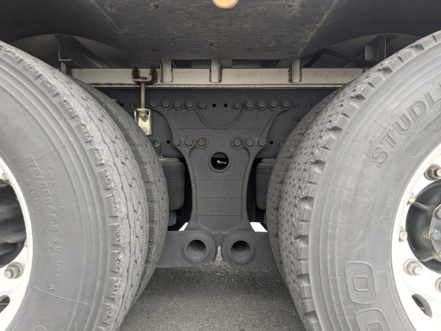 日野 プロフィア 大型 冷蔵冷凍バン 2DG-FR1AHB(100237) 12枚目