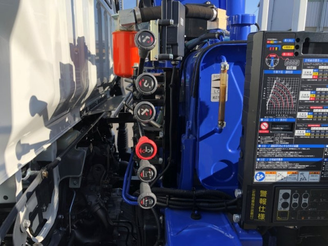 三菱ふそう キャンター 小型 平ボディ（クレーン付） 2PG-FEB80(100236) 26枚目