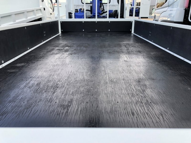 三菱ふそう キャンター 小型 平ボディ（クレーン付） 2PG-FEB80(100236) 37枚目