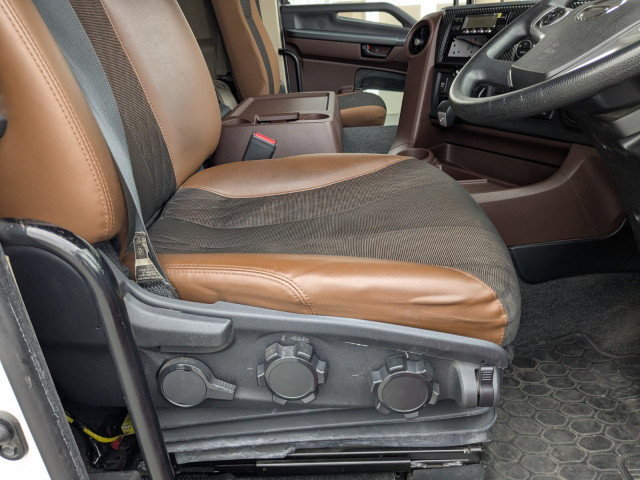 日野 プロフィア 大型 冷蔵冷凍バン 2DG-FR1AHB(100237) 39枚目