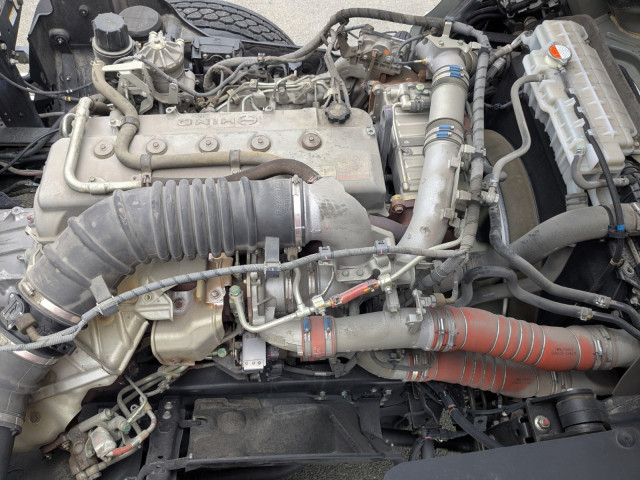 日野 プロフィア 大型 冷蔵冷凍バン 2DG-FR1AHB(100237) 44枚目