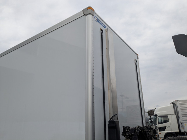 日野 プロフィア 大型 冷蔵冷凍バン 2DG-FR1AHB(100237) 46枚目