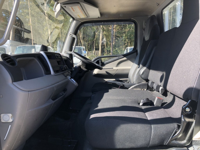 Mitsubishi Fuso canter Small Flat body 2RG-FBA20(100238) 29枚目