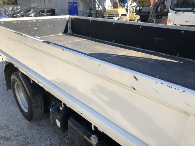 Mitsubishi Fuso canter Small Flat body 2RG-FBA20(100238) 40枚目