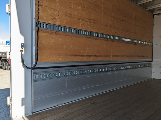 Hino dutro Small Wing body 2RG-XZU712M(100240) 21枚目