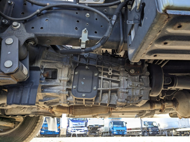 Hino dutro Small Wing body 2RG-XZU712M(100240) 26枚目