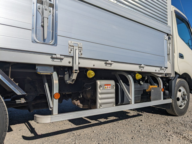 Hino dutro Small Wing body 2RG-XZU712M(100240) 34枚目