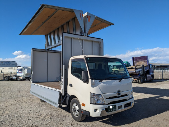 Hino dutro Small Wing body 2RG-XZU712M(100240) 35枚目