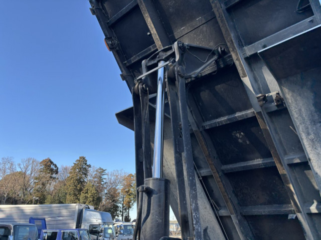 三菱ふそう スーパーグレート 大型 土砂ダンプ 2PG-FV70GX(100243) 16枚目