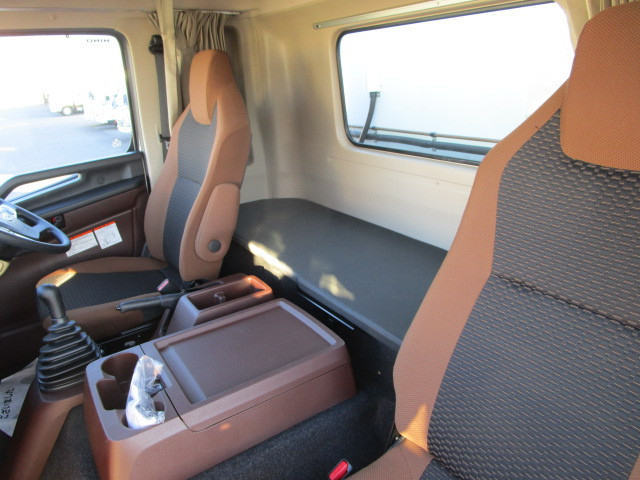 日野 レンジャー 中型 冷蔵冷凍バン 2PG-FD2ABG(100245) 19枚目