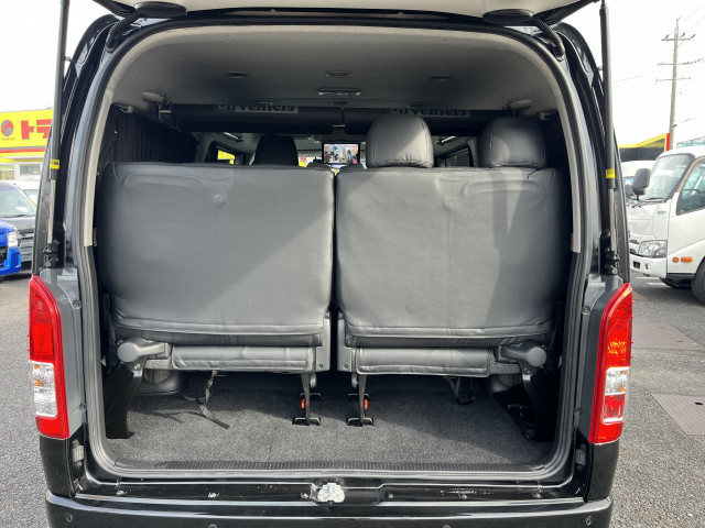 トヨタ ハイエース 小型 バス 3BA-TRH219W(100246) 9枚目