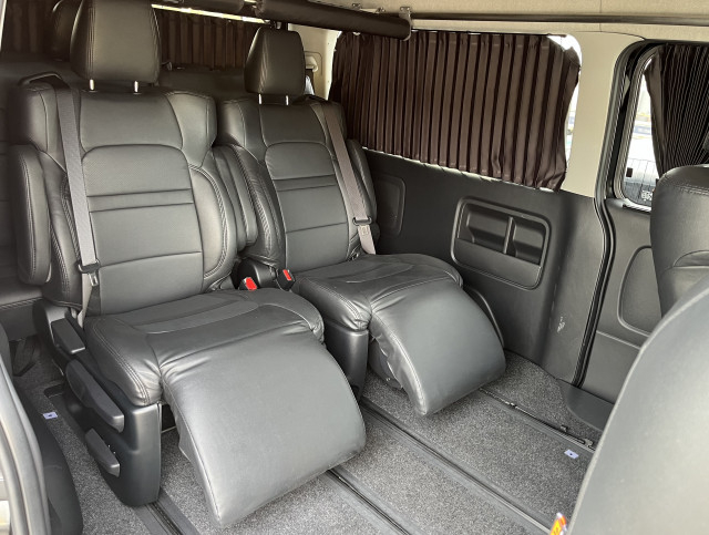 トヨタ ハイエース 小型 バス 3BA-TRH219W(100246) 10枚目