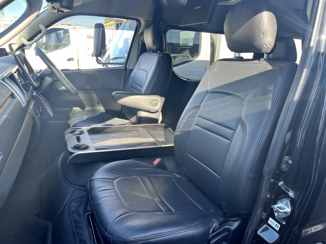 トヨタ ハイエース 小型 バス 3BA-TRH219W(100246) 19枚目