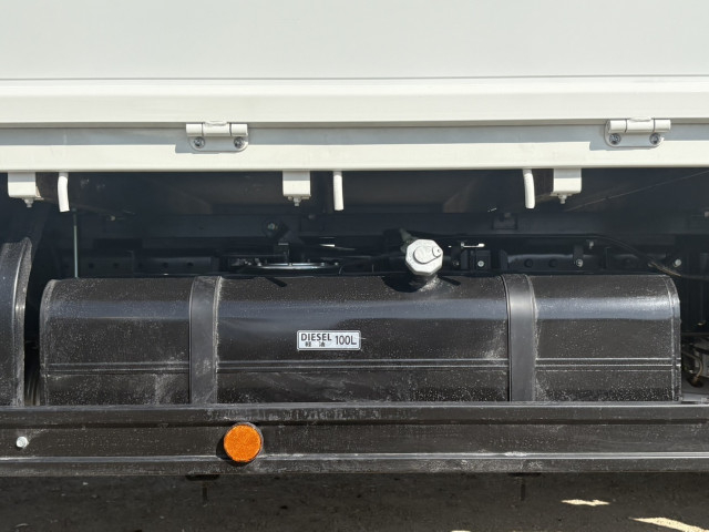 Mitsubishi Fuso canter Small Flat body 2RG-FEAV0(100247) 16枚目